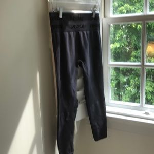 Adidas yoga 3/4 pant with logo